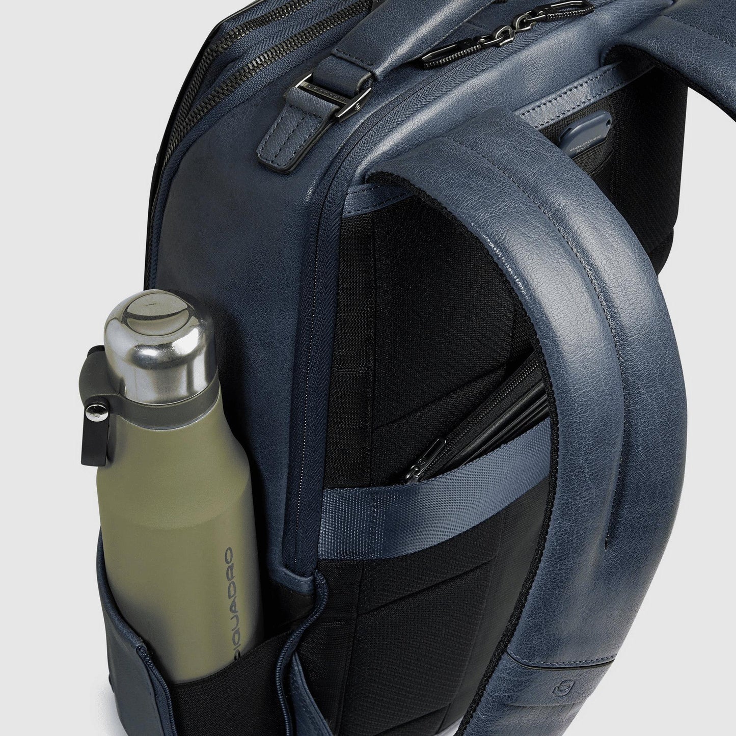 PIQUADRO Zaino porta PC 14'' in pelle Avio