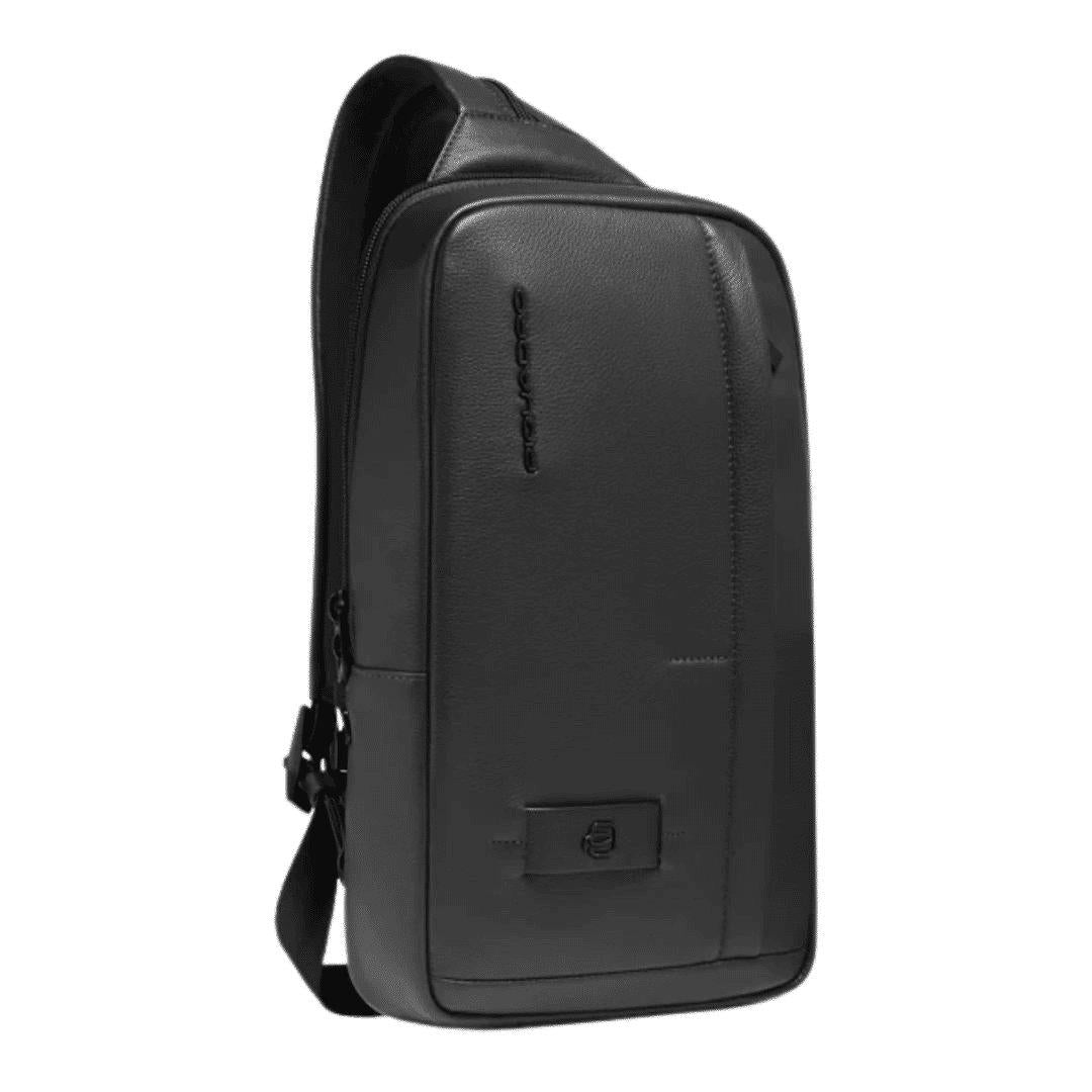 PIQUADRO Zaino monospalla uomo in pelle porta iPad® Nero
