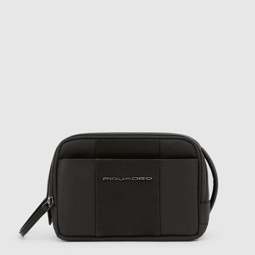 PIQUADRO Beauty case uomo in tessuto riciclato e pelle Nero 