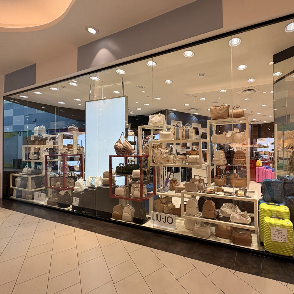 Antegnate Shopping Center
