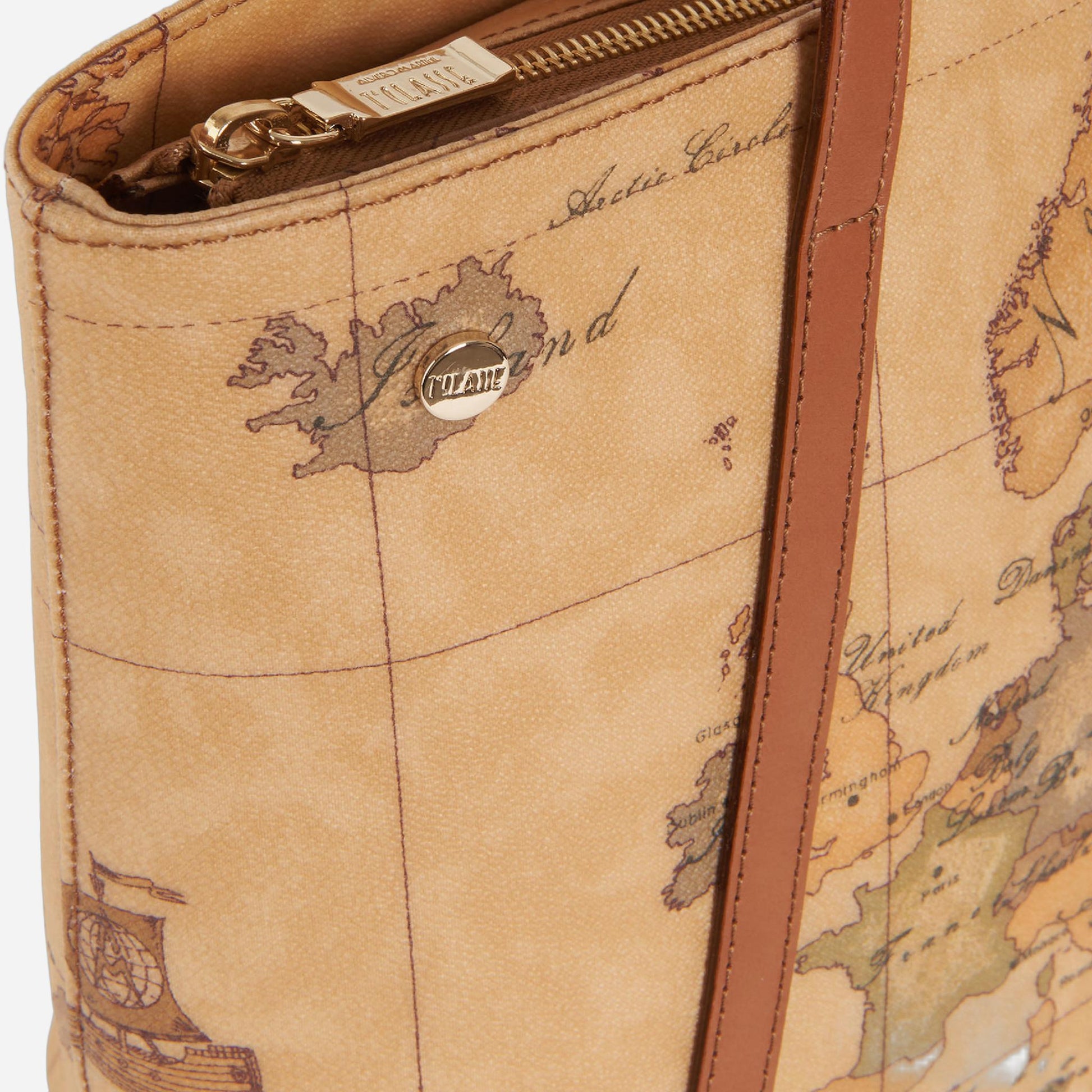 ALVIERO MARTINI Geo Classic Shopping bag con borchiette media Geo Classic 