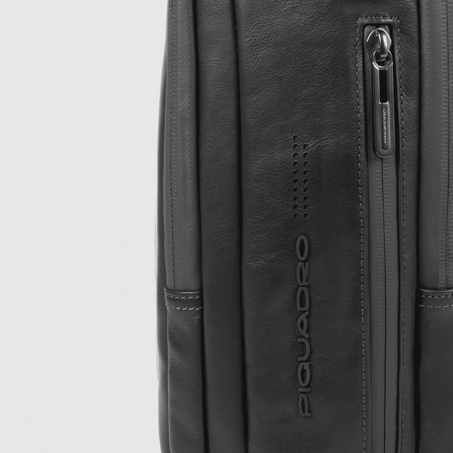 PIQUADRO Zaino uomo porta PC e porta iPad® in pelle Nero 