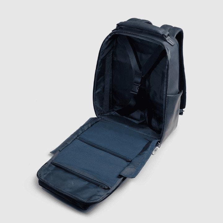 PIQUADRO Zaino porta PC 15,6'' in pelle Avio 