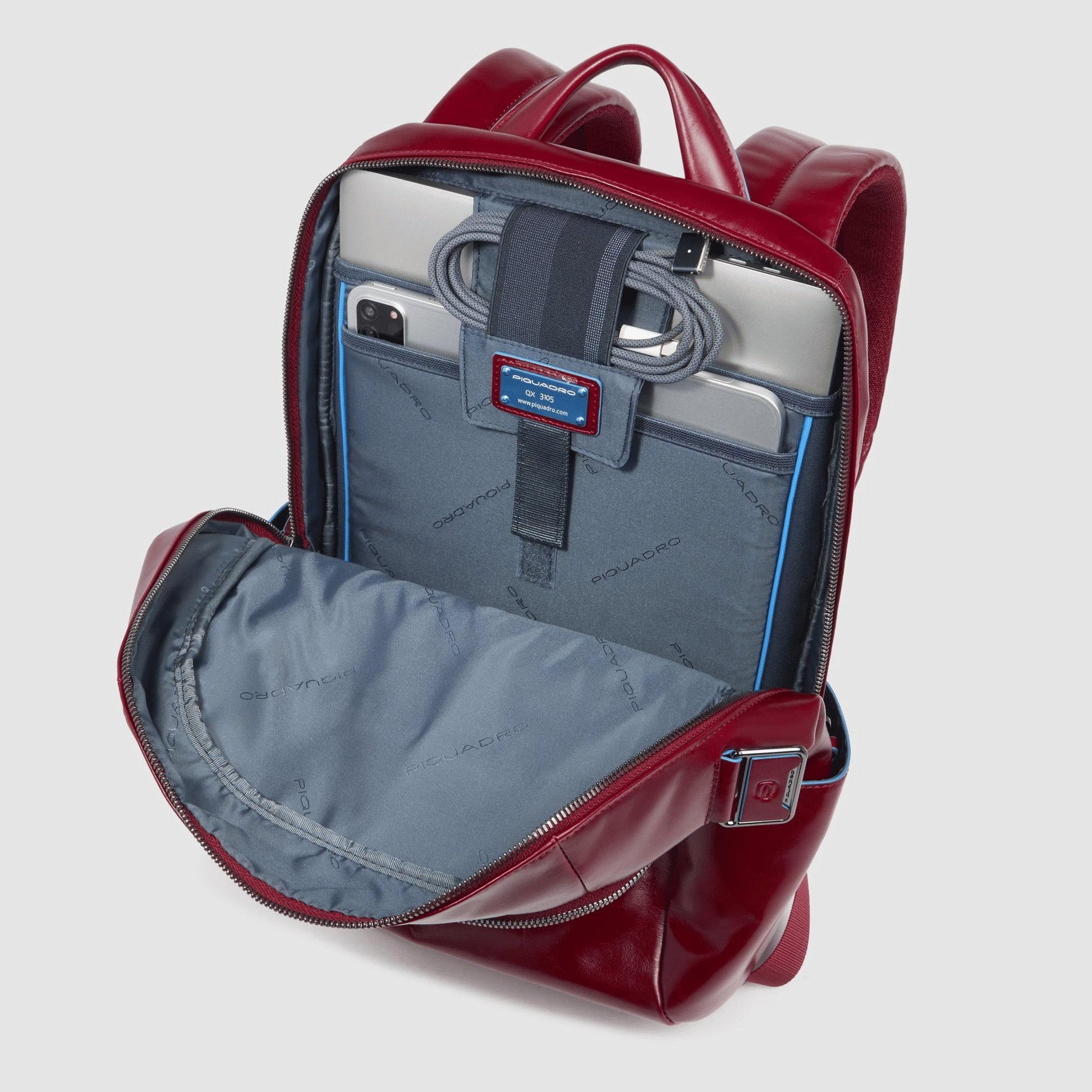 PIQUADRO Zaino piccolo porta pc e iPad® in pelle Rosso 