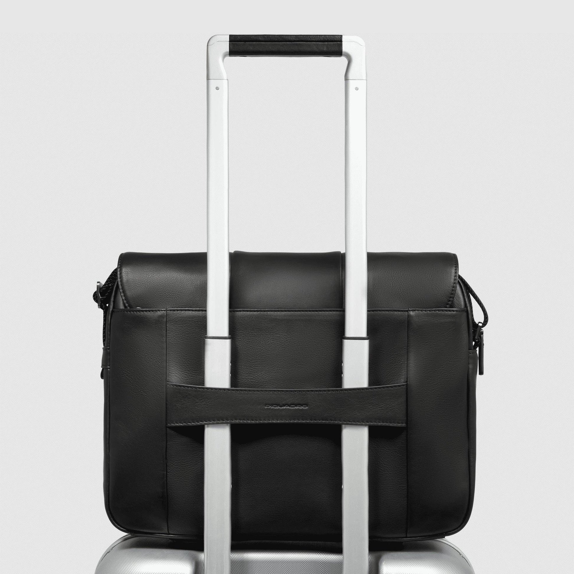 PIQUADRO Borsa messenger uomo in pelle porta pc Nero 