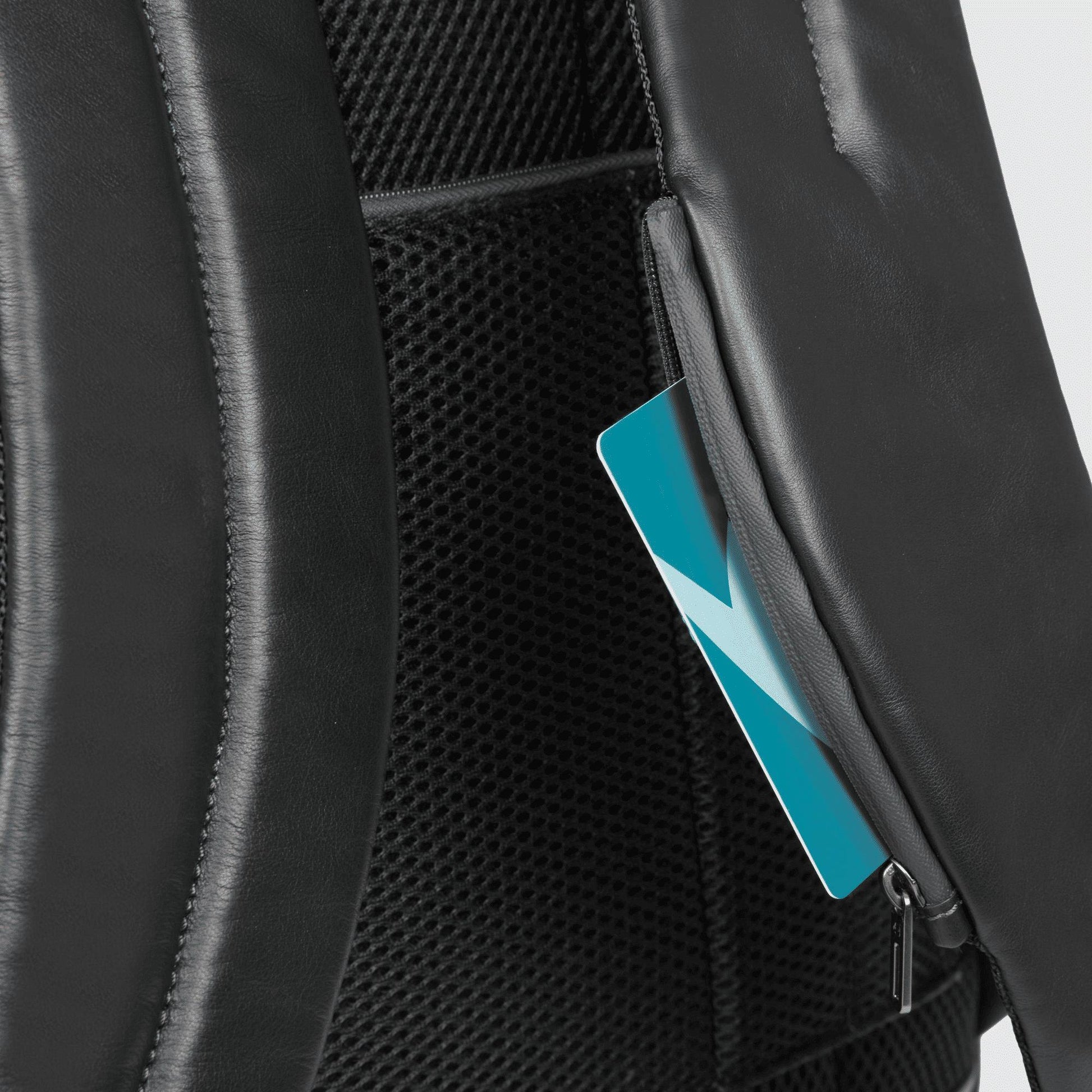 PIQUADRO Zaino uomo porta PC e porta iPad® in pelle Nero 