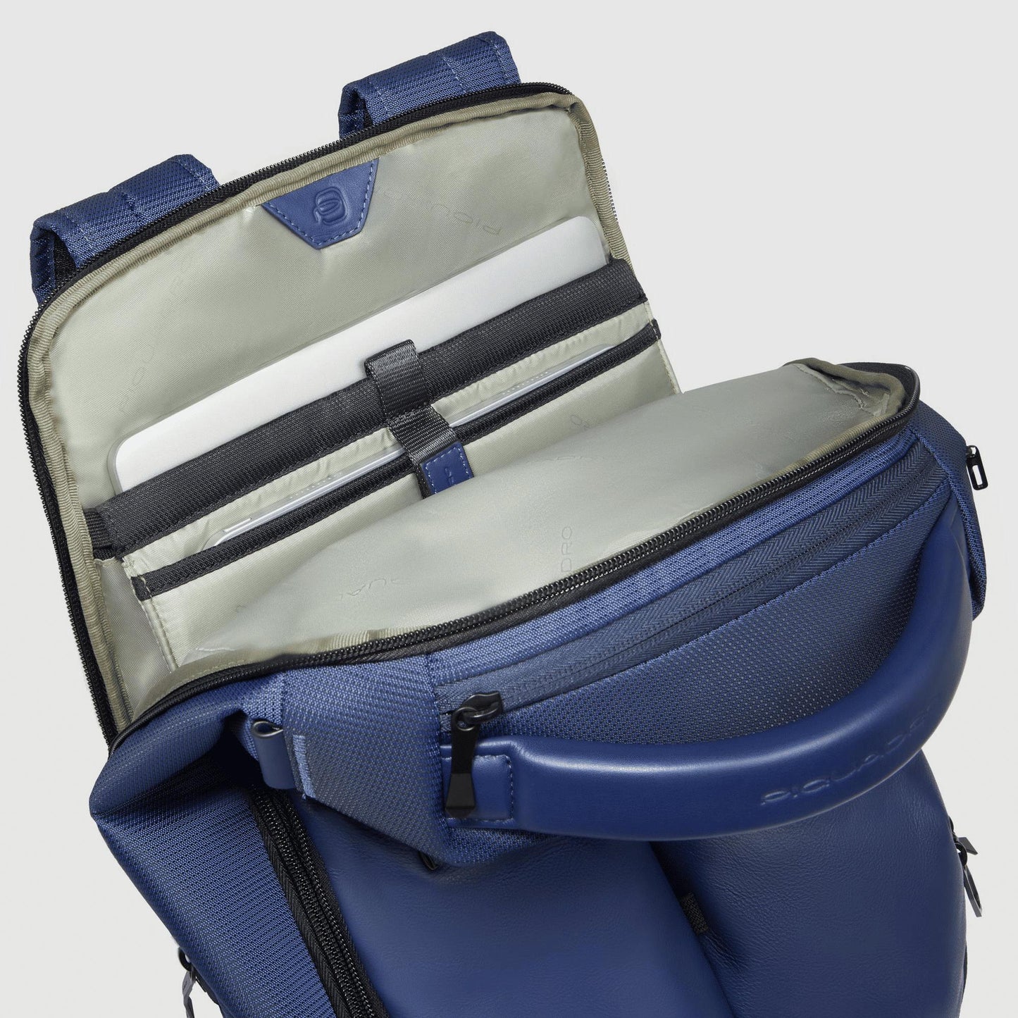 PIQUADRO Zaino porta PC 15,6' Blu 