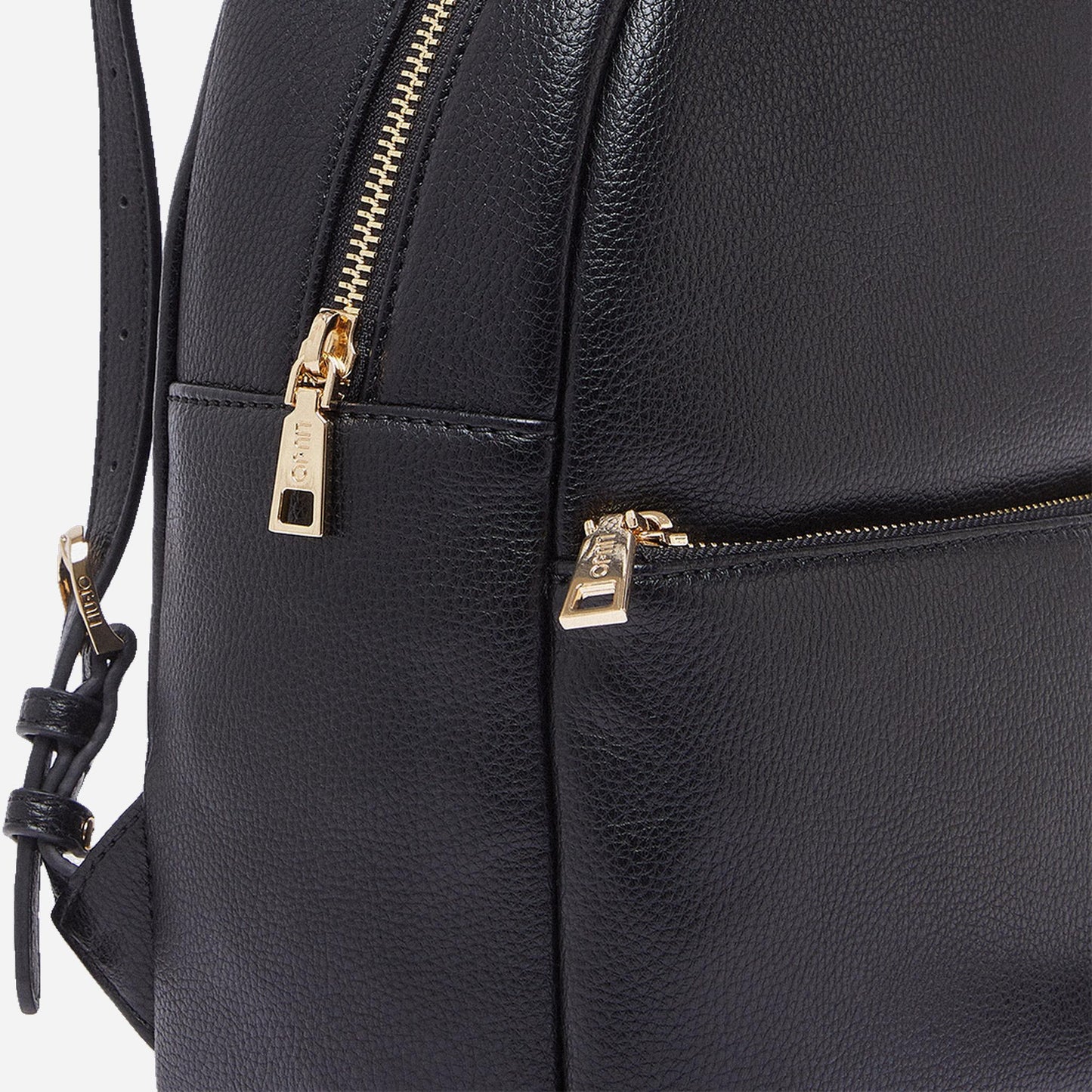 LIU JO Zaino medio con charm BLACK 