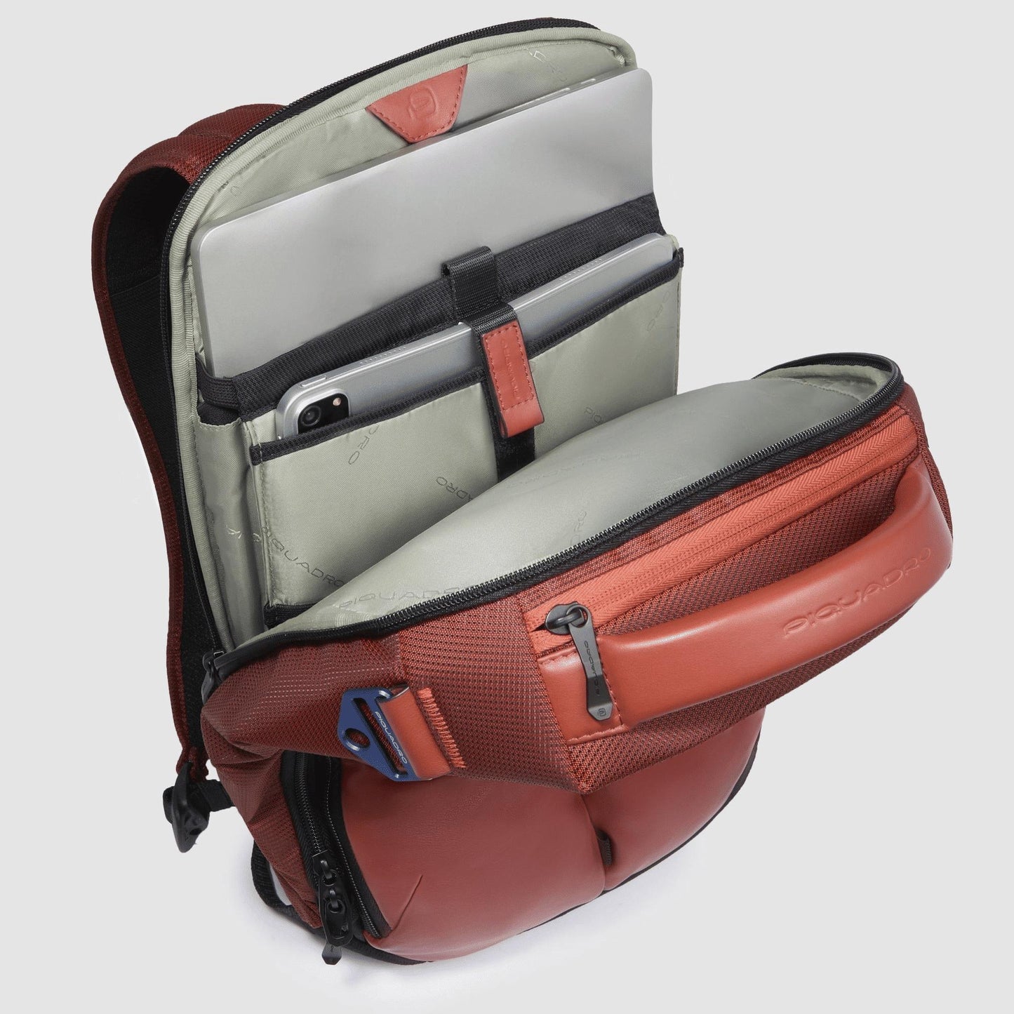 PIQUADRO Zaino porta PC 14'' Arancione 