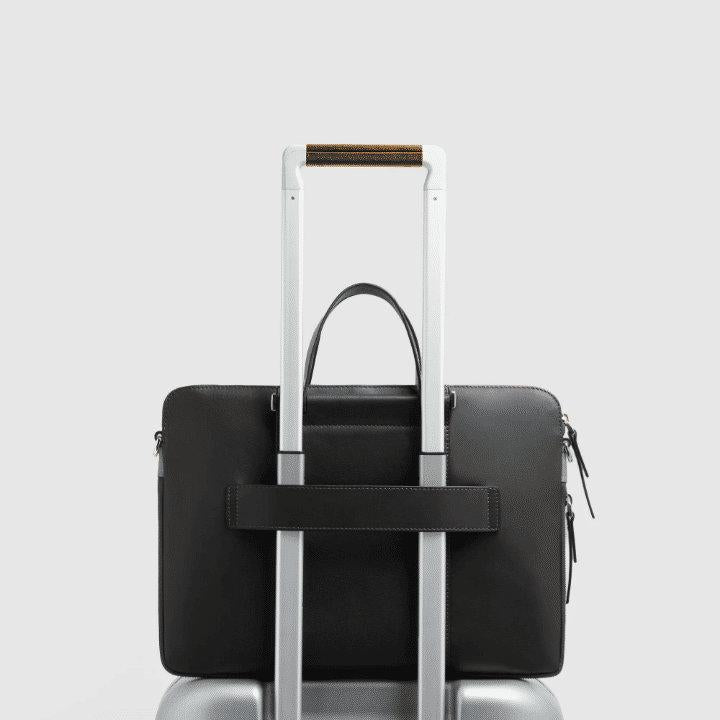 PIQUADRO Cartella 14'' in pelle con tracolla removibile Nero 