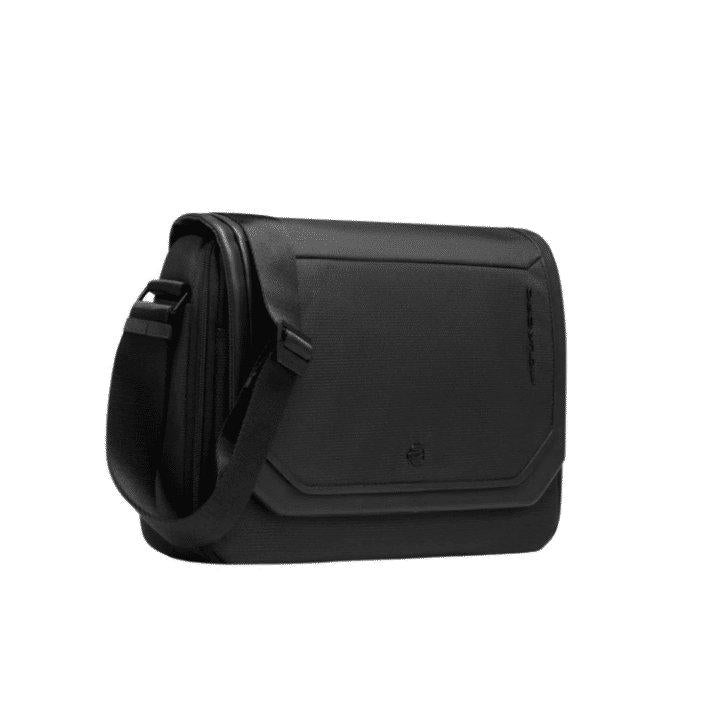 PIQUADRO Messenger porta IPad® 11" in pelle e tessuto Nero 