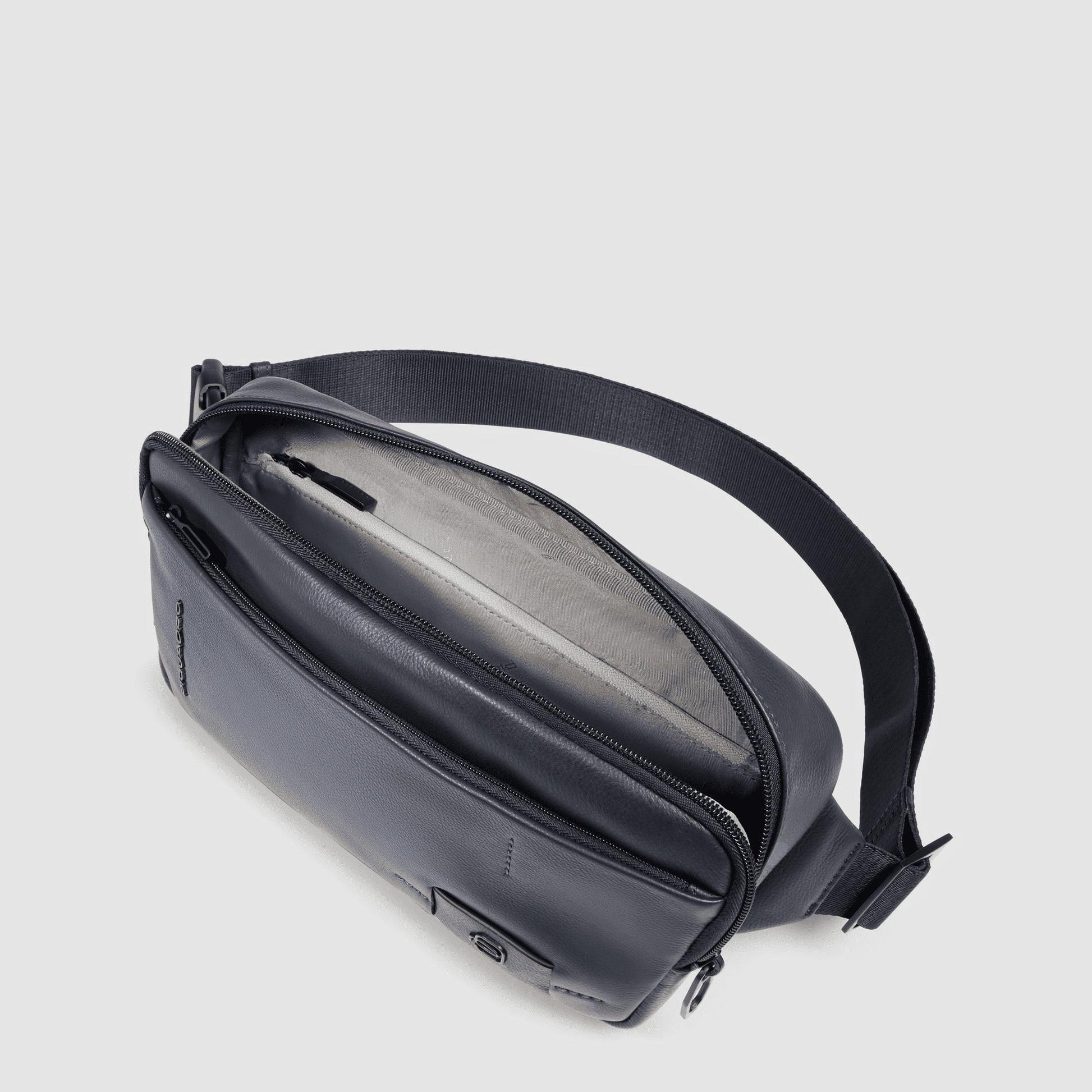 PIQUADRO Marsupio uomo in pelle Blu 
