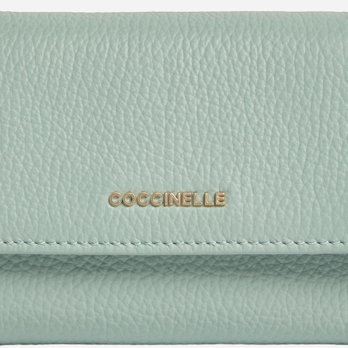 coccinelle Metallic Medium AQUAMARINE 