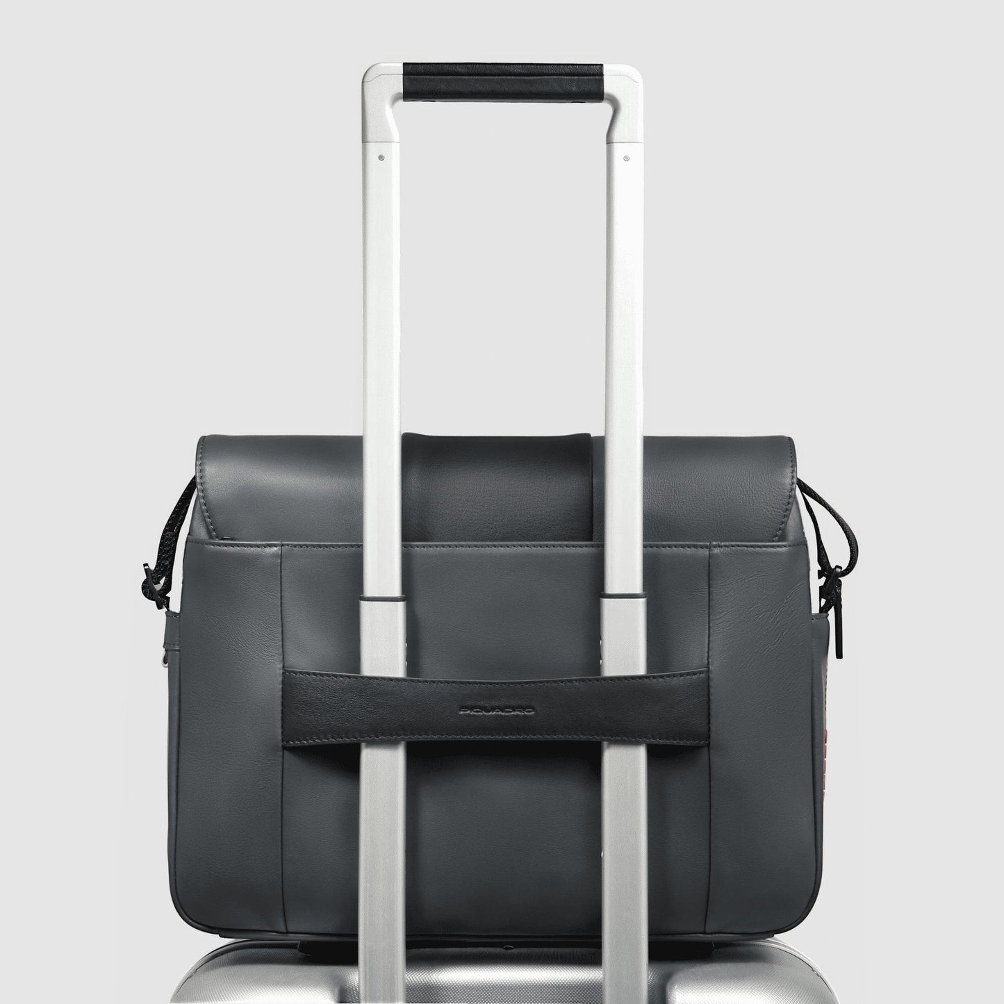 PIQUADRO Borsa messenger uomo in pelle porta pc Grigio/nero 