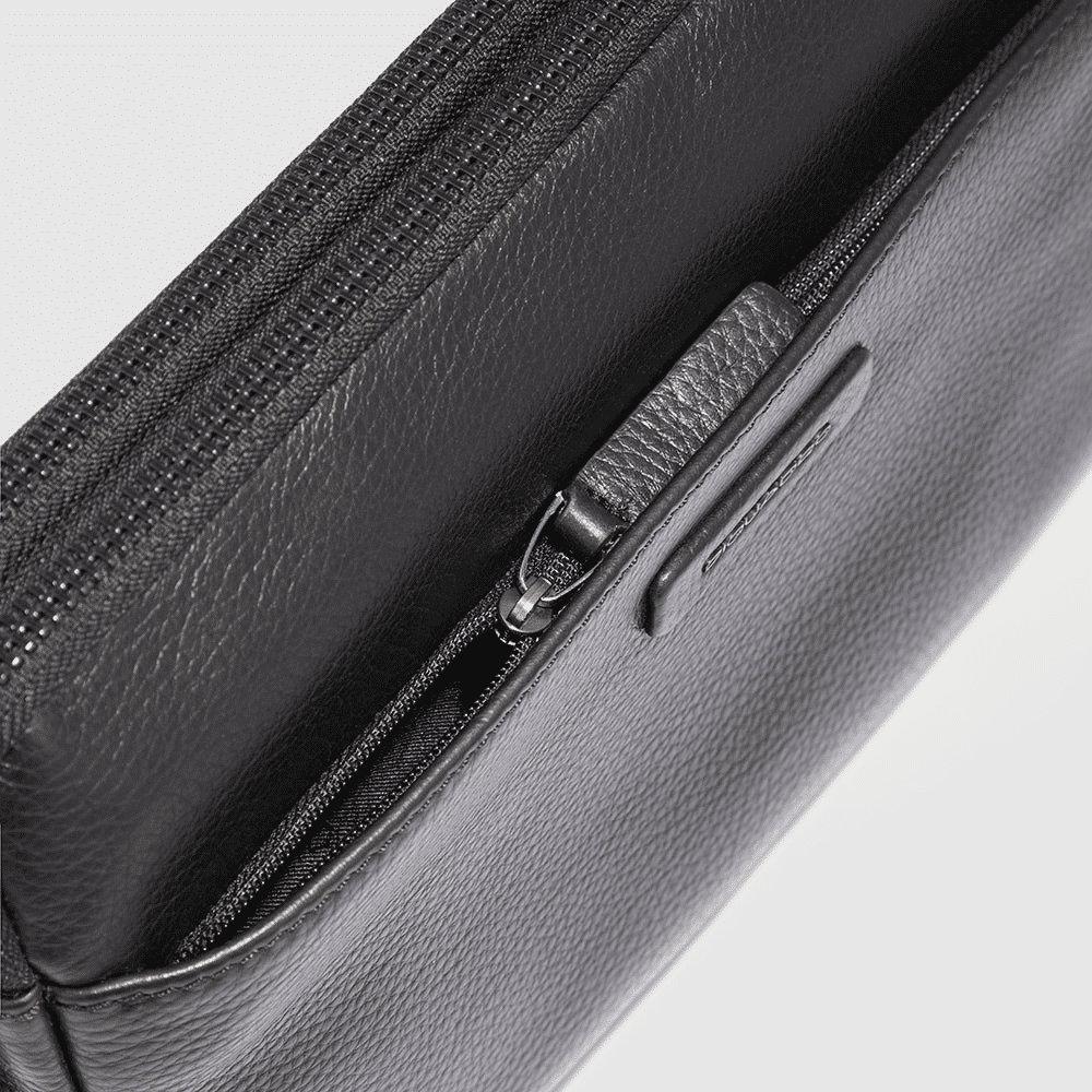PIQUADRO Pochette uomo porta iPad®mini in pelle Nero 