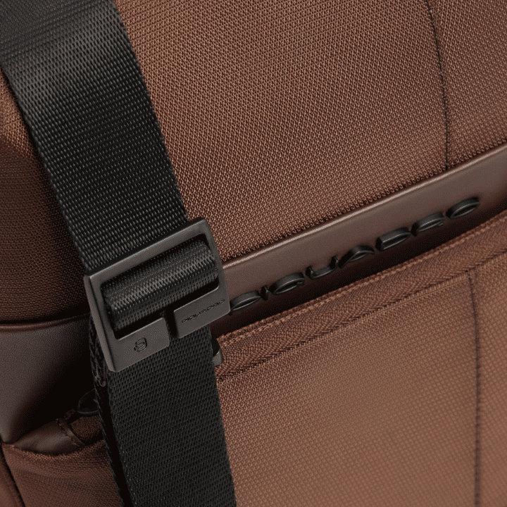 PIQUADRO Borsello uomo porta iPad® marrone 2 