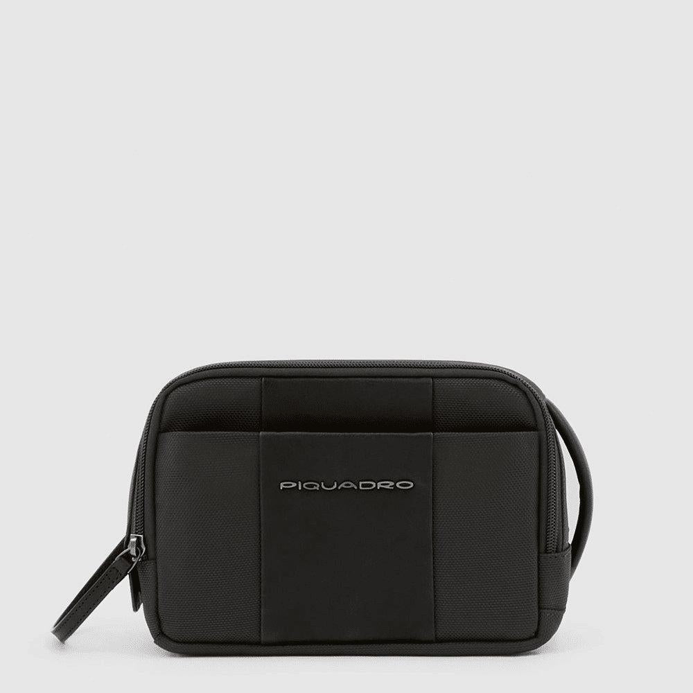 PIQUADRO Beauty case uomo in tessuto riciclato e pelle Nero 