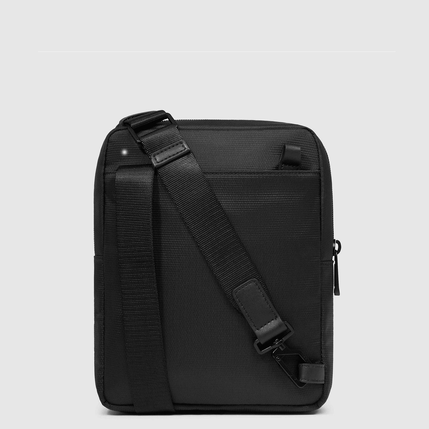 PIQUADRO Borsello organizzato con scomparto porta iPad®mini Nero 