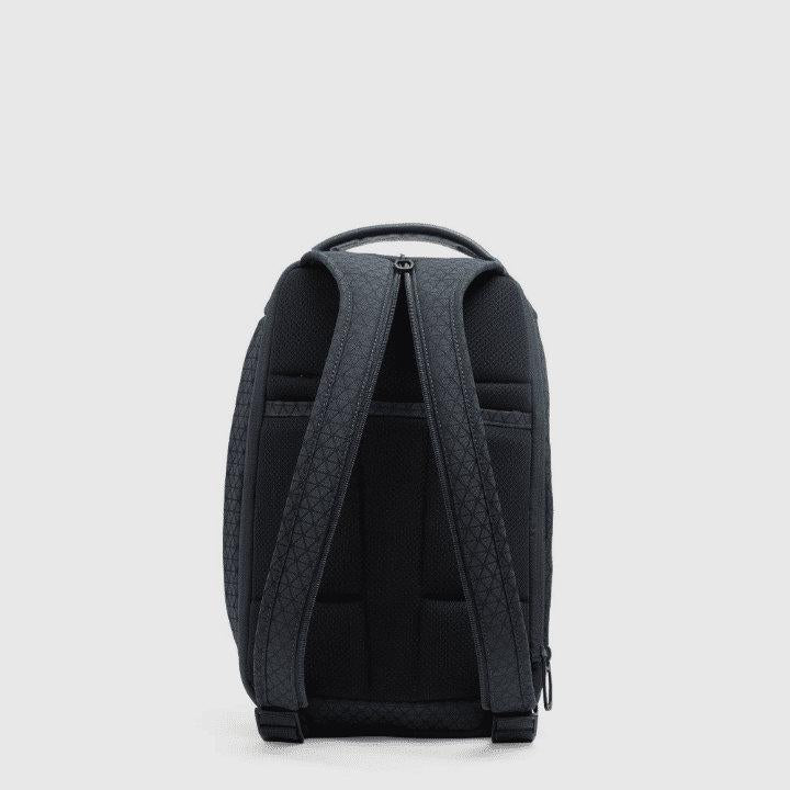 PIQUADRO Zaino monospalla uomo porta iPad® in tessuto Blu 