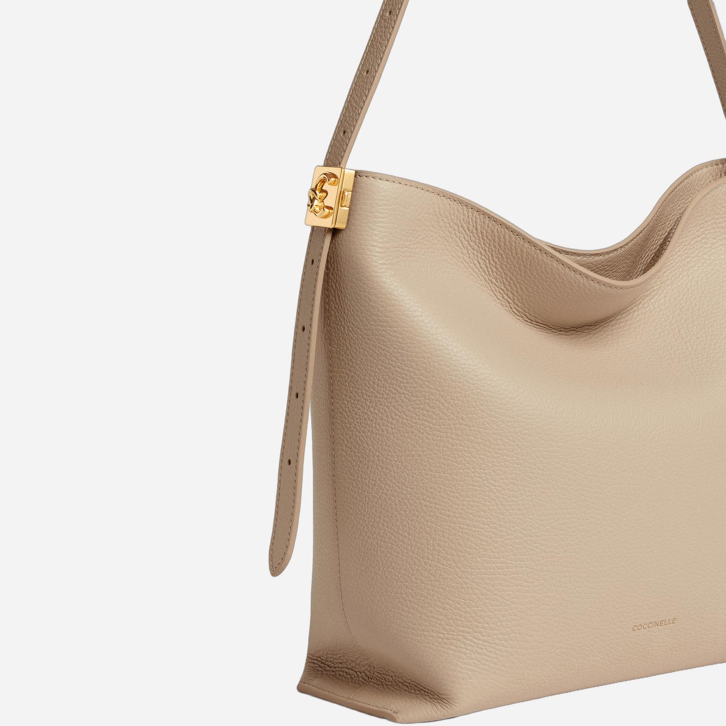 coccinelle C-ME LOCK SANDSHELL 
