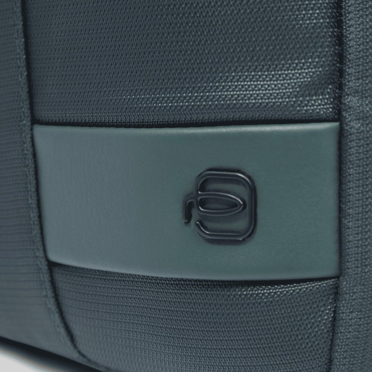 PIQUADRO Borsello uomo porta iPad® verde2 