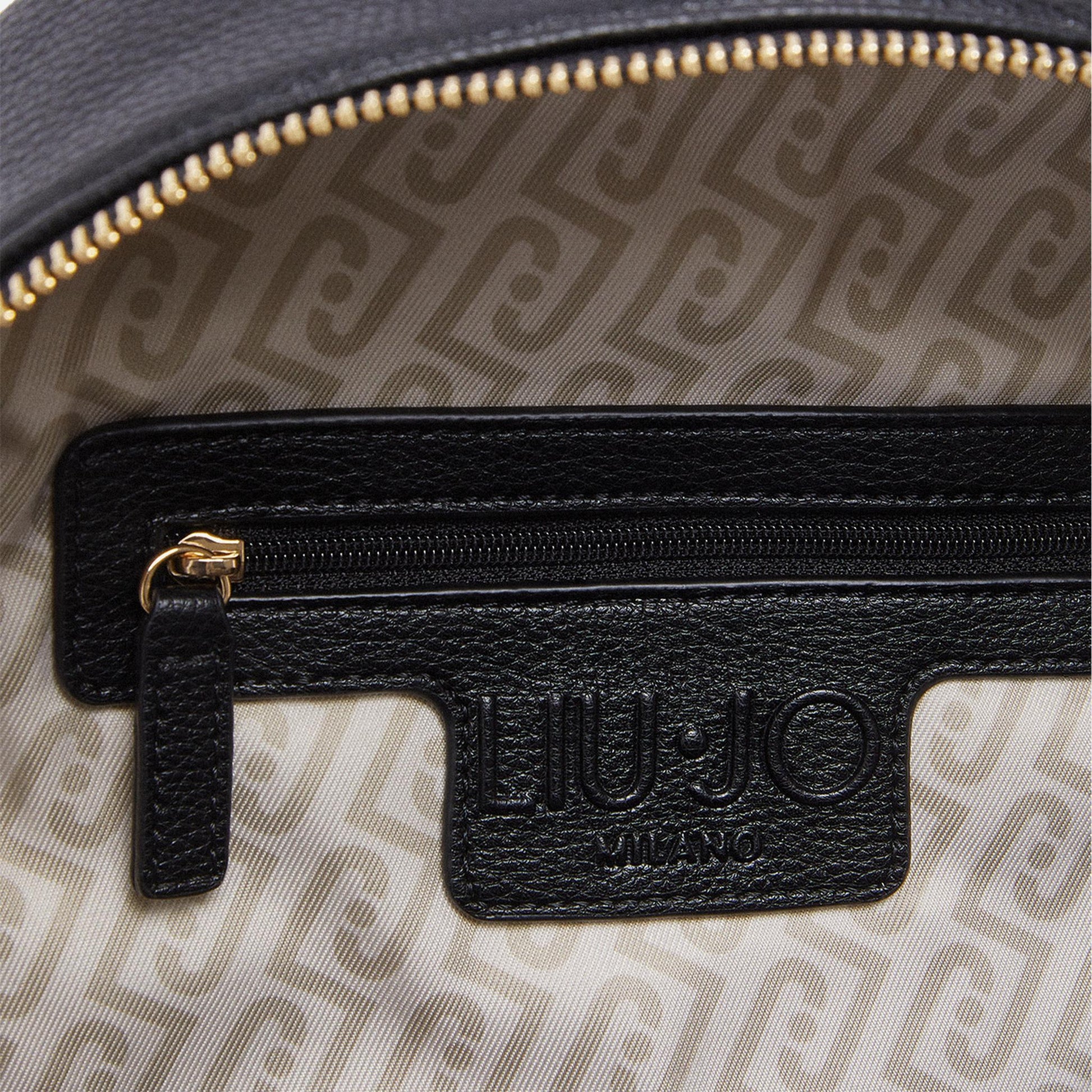 LIU JO Zaino medio con charm BLACK 