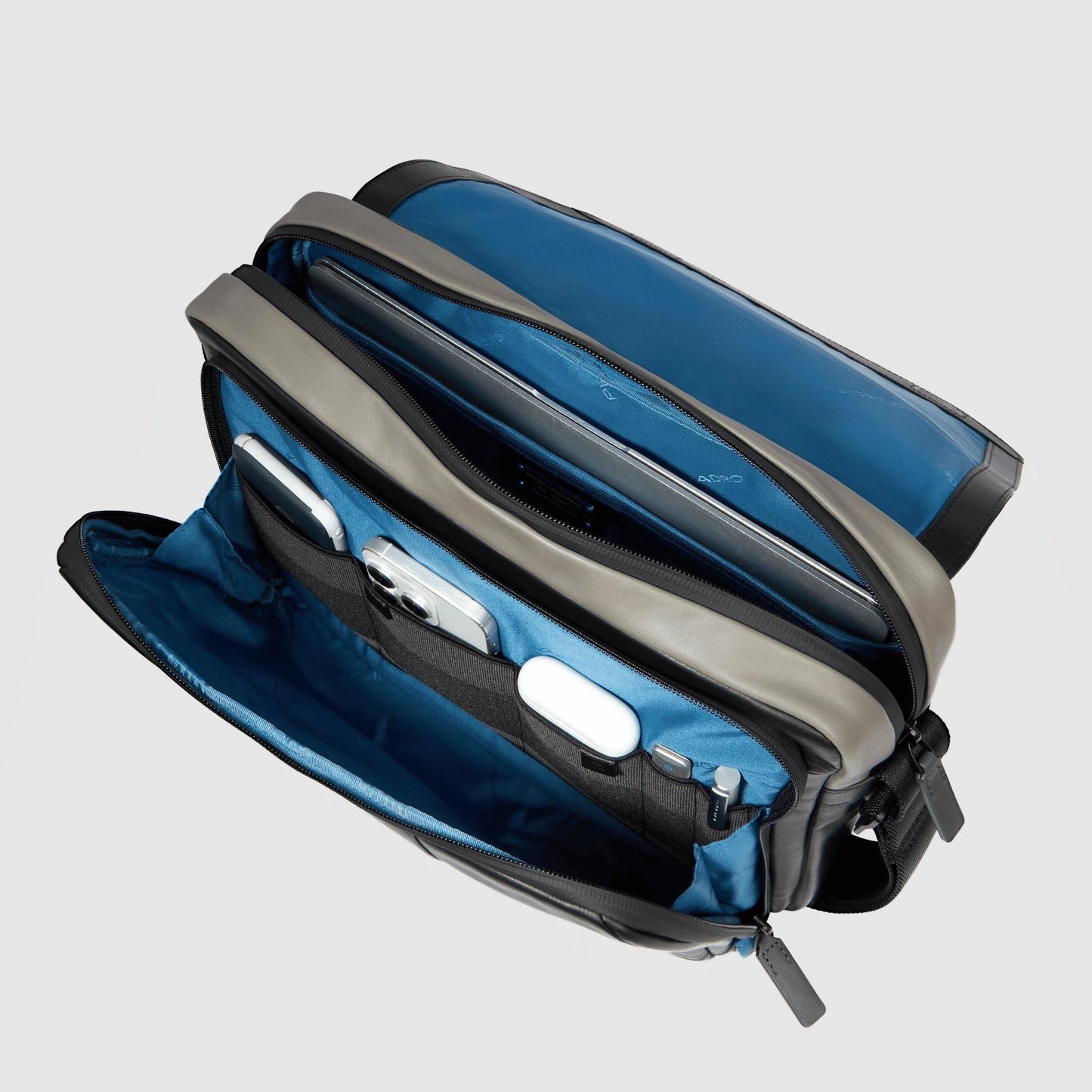 PIQUADRO Borsa messenger uomo in pelle porta pc Nero/grigio 