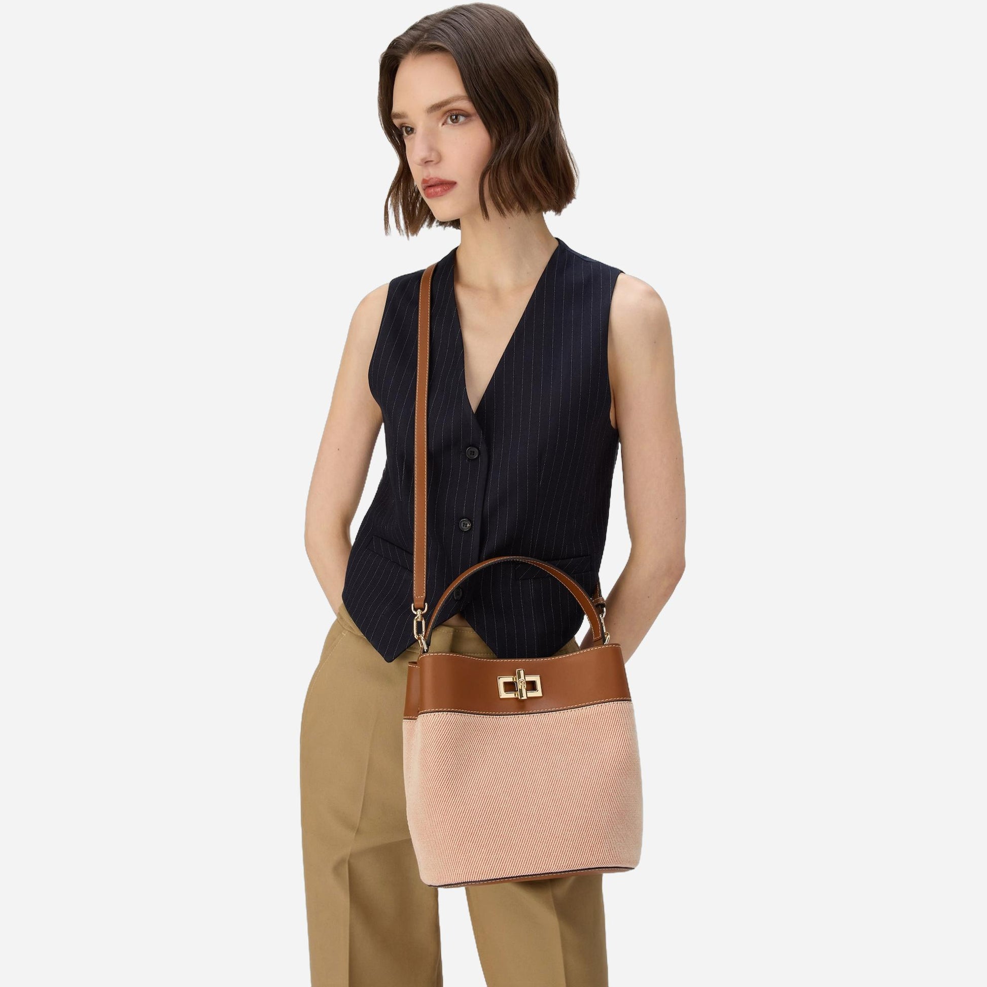 FURLA Furla Amelia Borsa A Secchiello Small TONI COGNAC 