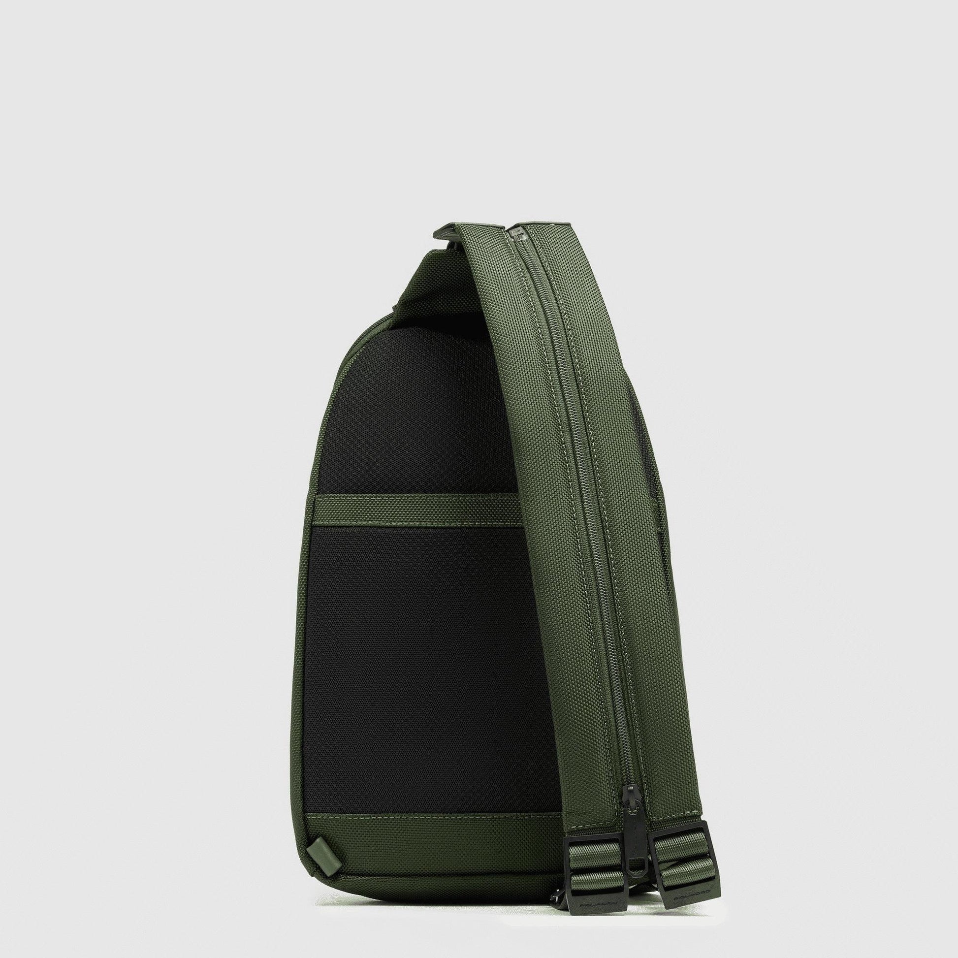 PIQUADRO Monospalla in pelle e tessuto Verde 