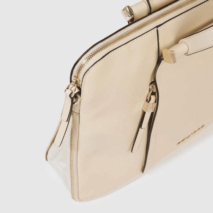 PIQUADRO Cartella 14'' in pelle con tracolla removibile BEIGE/CUOIO 